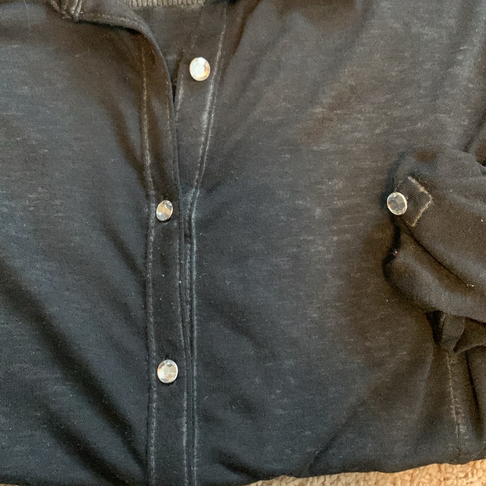 5/$25❗️Black Button-Up Shirt - Picture 12 of 12